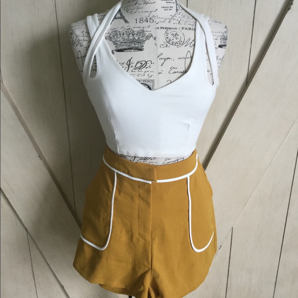 🌼⭐️ Two Piece Vintage Style Set⭐️🌼